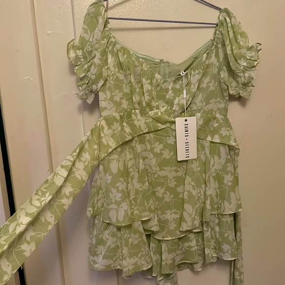 Short Romper - Picture 3 of 4